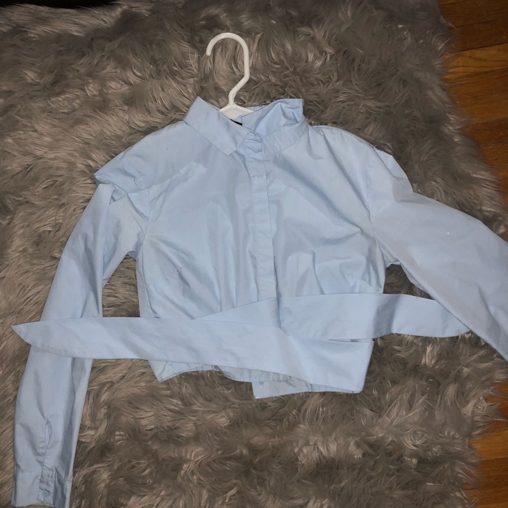 Selling my wardrobe gently used 30$ obo - Picture 7 of 8